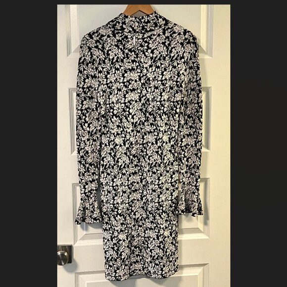 Michael Kors Bodycon Floral Knit Dress - Picture 2 of 7